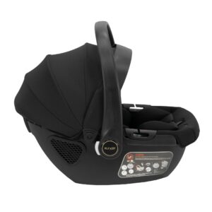 La silla de coche Cruzi es una silla infantil moderna y segura posición estable y ergonómica para el niño